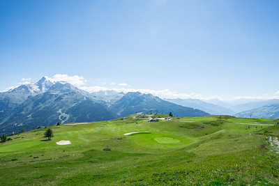 La Rosière, ses montagnes, et son golf mooxy touch